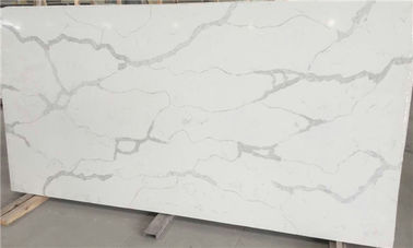 Quarz-feste Oberflächenweiße Küche Steincountertops