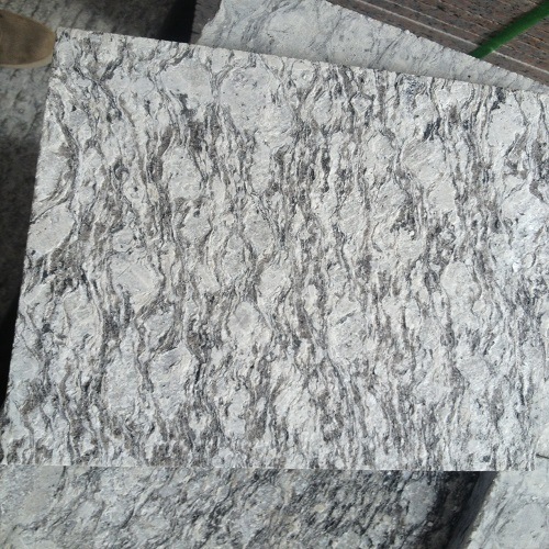 China flammte Spray-weiße Granit-Fliesen/Platten für Treppen-Schritte/Steinplatten